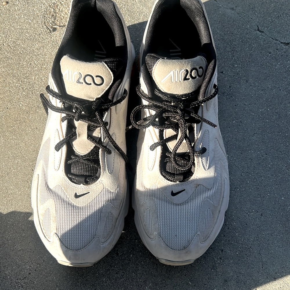 Nike air 200